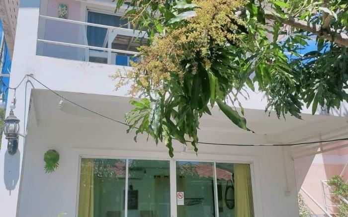 Thongtalay Home Koh Larn