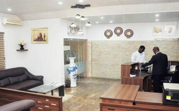 Anabel Apartment and Suites