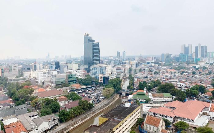 Good Deal Studio Menteng Park By Travelio