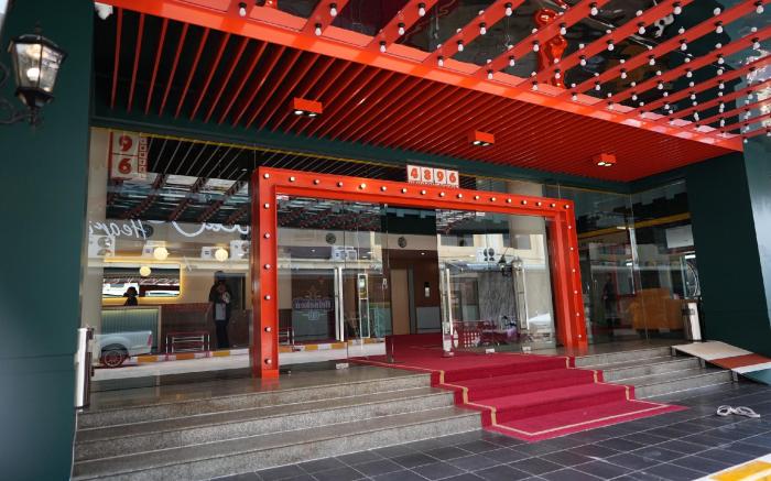NW 4896 Theater Hotel @ Samnakkham