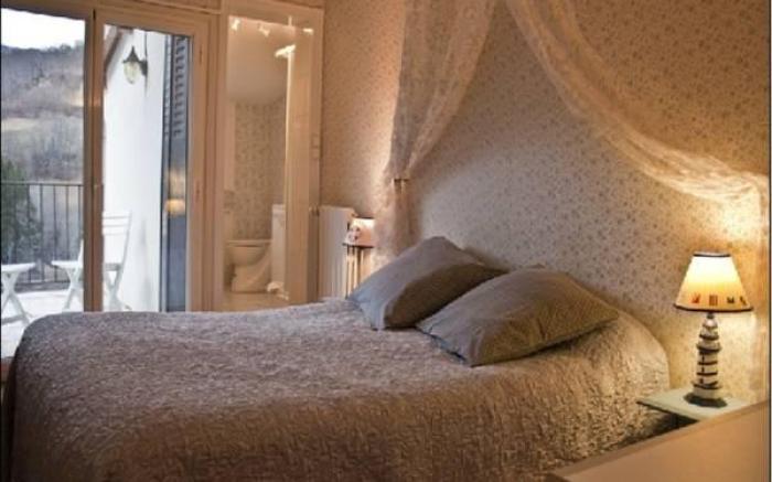 LOGIS HOTEL Les Tilleuls