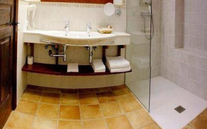 Hotel Rural LATORRIEN DE ANE