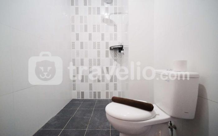Best 1BR Aryaduta Residence Surabaya By Travelio