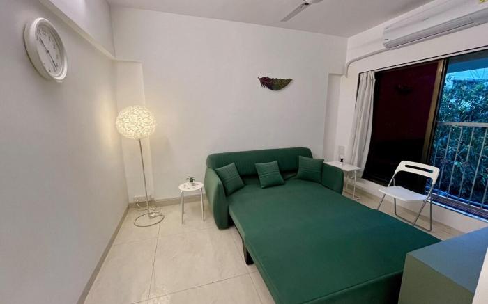 La Olive 1 BHK Service Apartment