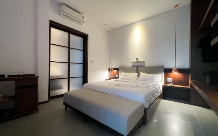 Field villa