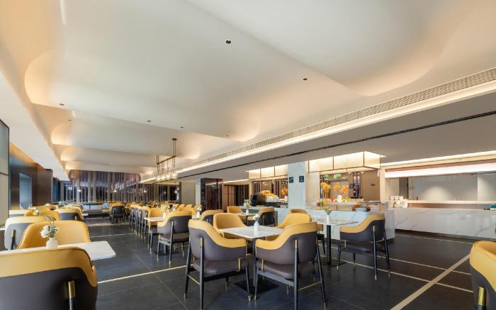 Atour Hotel Qingdao Chengyang Chunyang Road