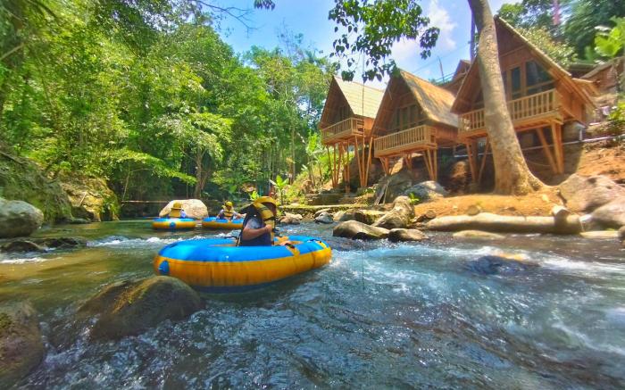 Ubud River Breeze