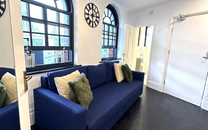 Industrial Flat near Hoxton Square in Shoreditch