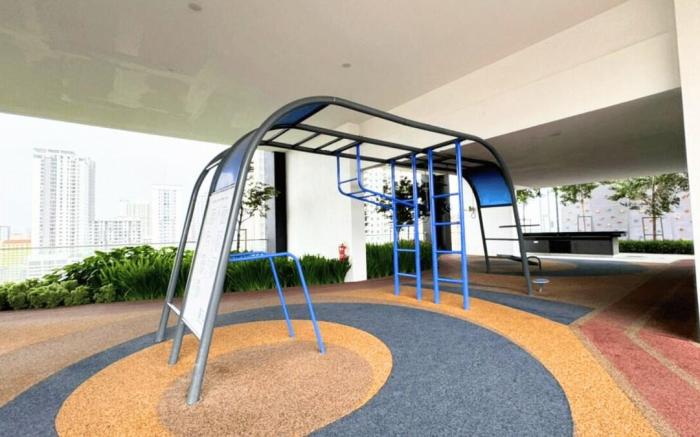 DeLuma@UrbanSuites 6pax