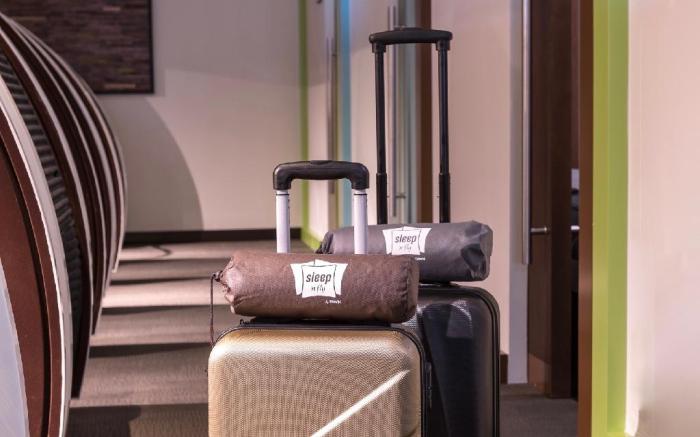 sleep 'n fly Sleep Lounge, A-Gates Terminal 3 - TRANSIT ONLY