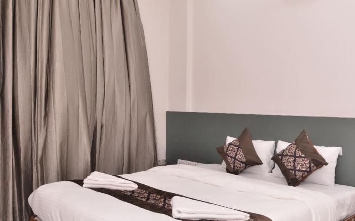 HOTEL D SQUARE