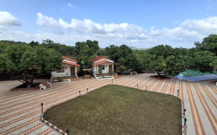 RC Gir Resort