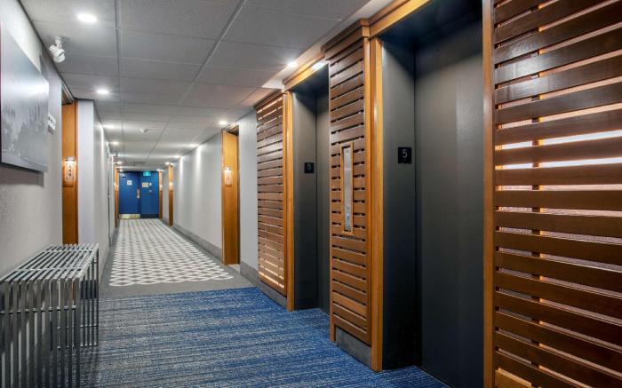 Ottawa Embassy Hotel & Suites