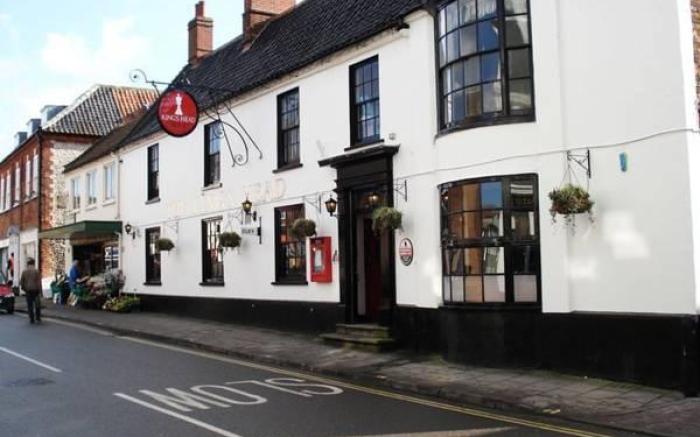 Kings Head Holt