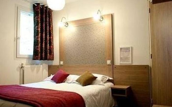 Logis Hotel Les Vieilles Granges