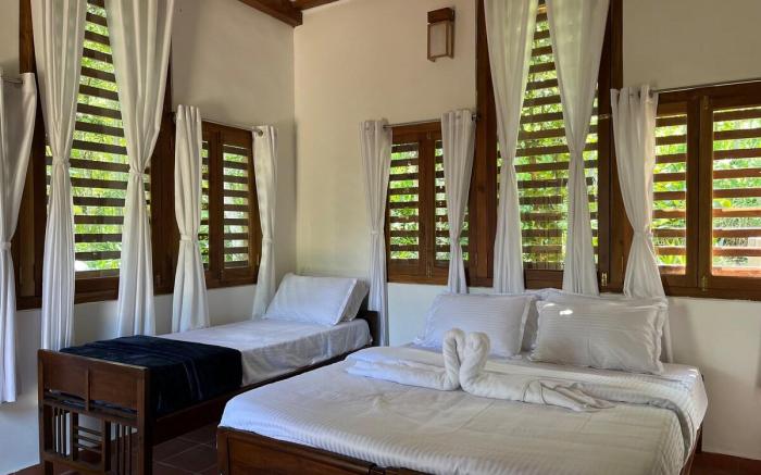 Khaya Gaze medicinal Plantation Guest House 