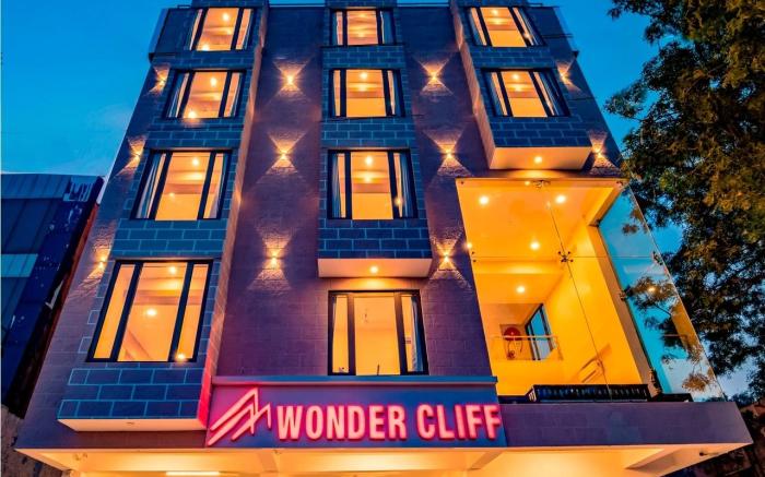 Tripli Hotels WonderCliff