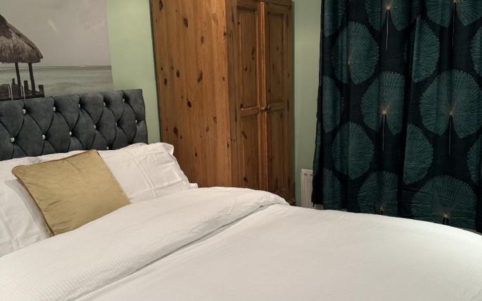 Windsor Wine and Dine