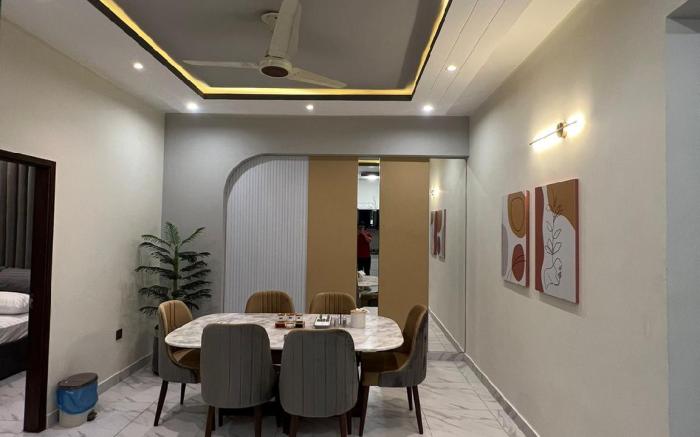 Traveler's Heaven 3BR APT DHA NISHAT PHASE 6