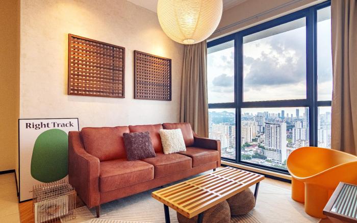 Urban Suites, Classic Collection by Stellar ALV