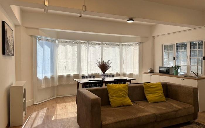 Hidden Gems in China town, 2BR
