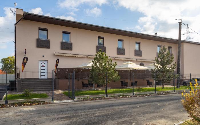Bubble Hotel és Rendezvényközpont