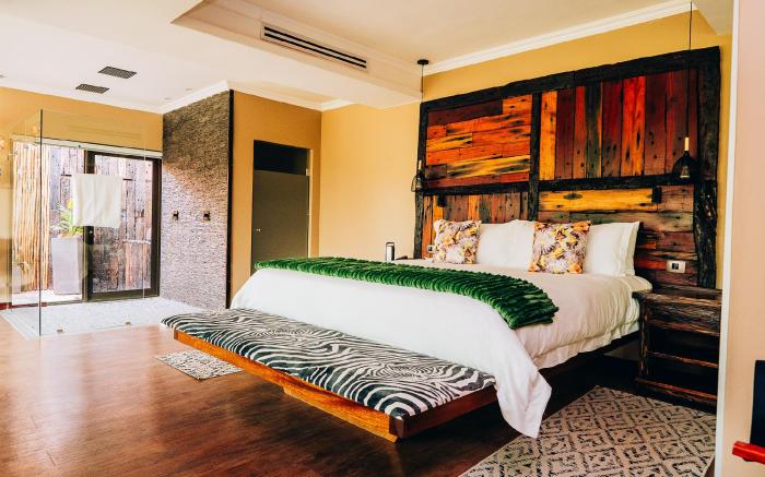 Shekinah  Lion and Game Lodge 