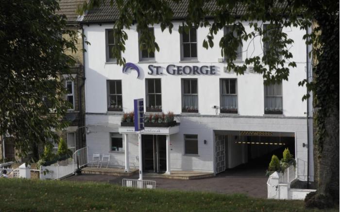 St George Hotel Rochester-Chatham