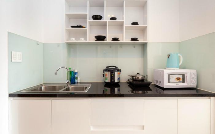 Skycenter Near Tan Son Nhat Airport -Cherry Le