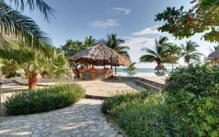 Almond Beach Resort at Jaguar Reef