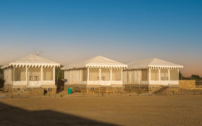 Discovery Desert Camps