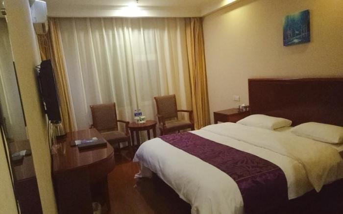 GreenTree Inn Wuxi Zhongqiao Hotel