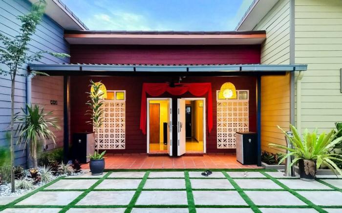 Hidden 5BR Cottage House Retreats (Free Parking)