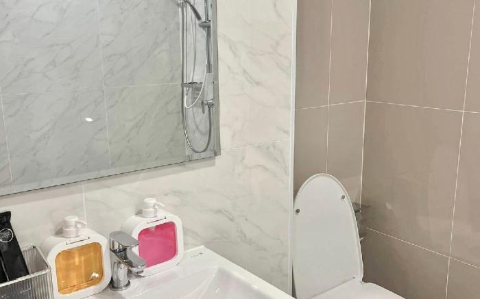 The East Ville Bangsaen Apartment