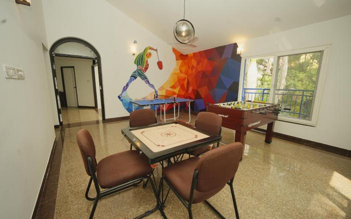 Bay Breeze Suites