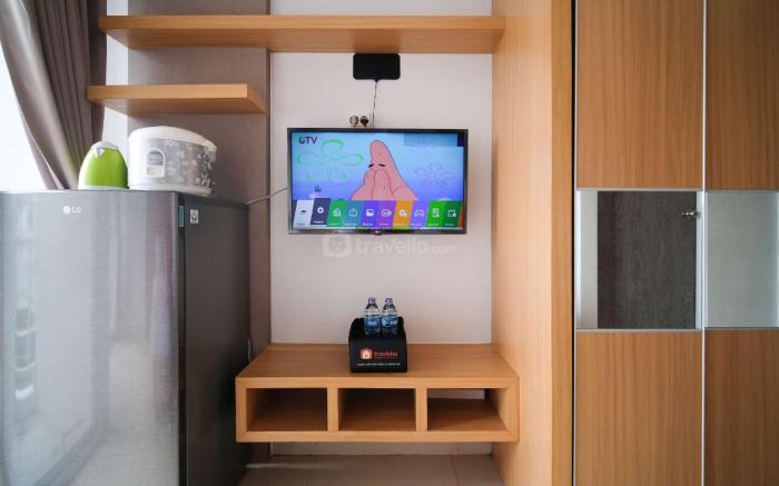 Simple Studio Taman Melati Surabaya By Travelio