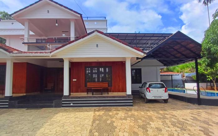 Empire Pool Villa