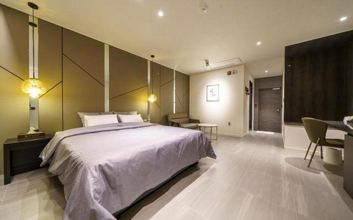 Yeongju Hotel Story