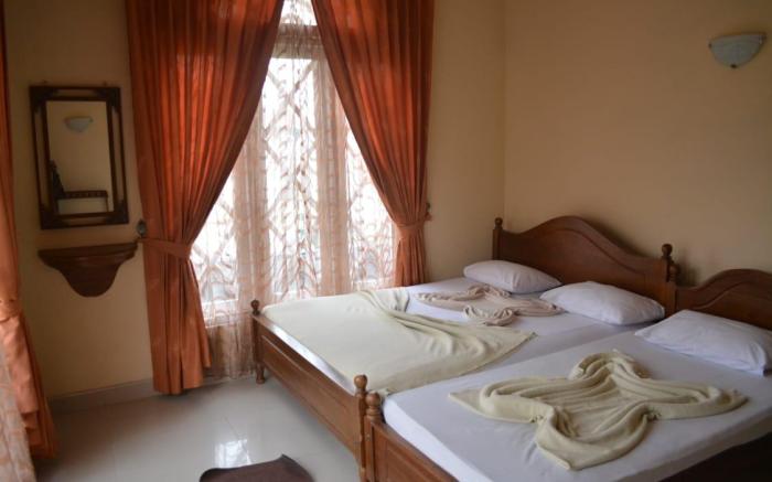 Maples Holiday Resort 