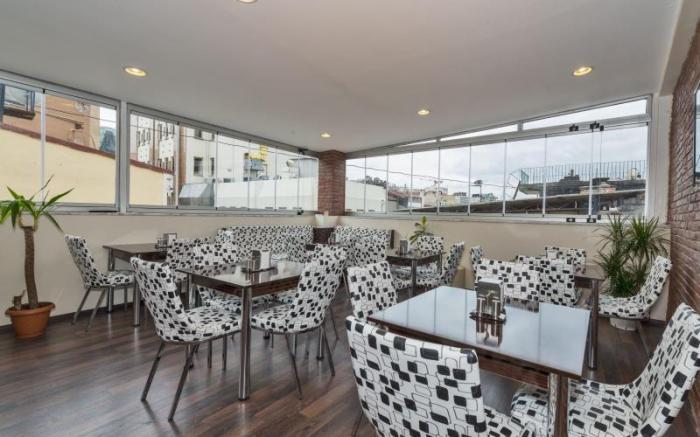 Invictum Residence