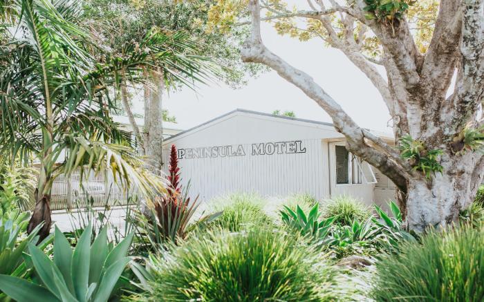Peninsula Motel