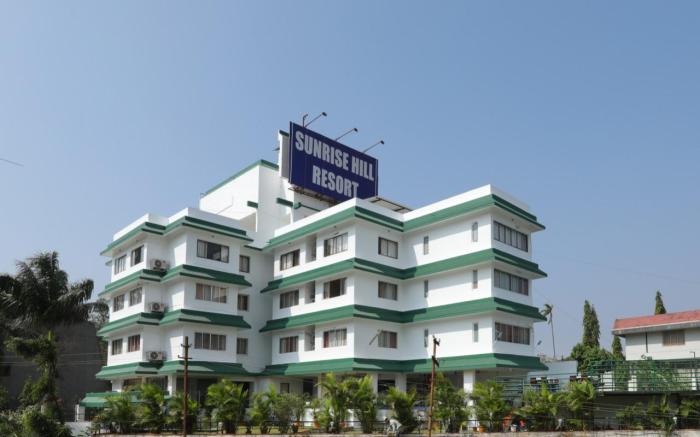 Sunrise Hill Resort