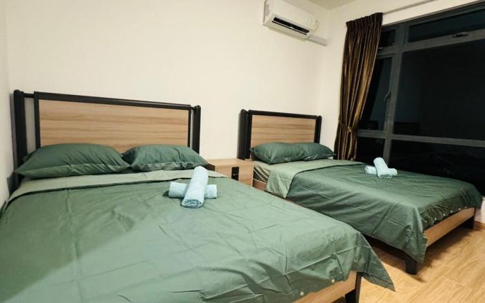 Cozy 3B2R 10pax Forest City Near Tuas