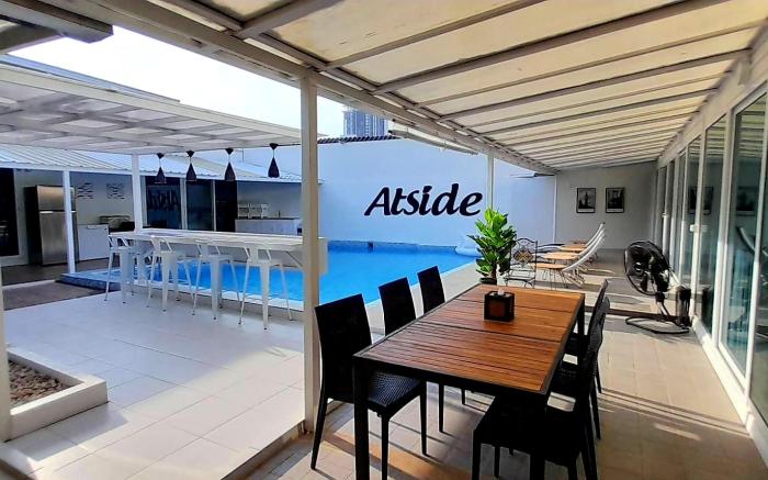 Atside Pool Villa (9 Rooms)