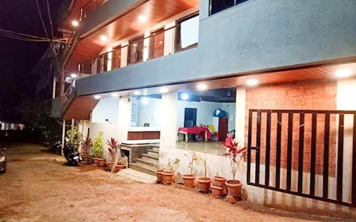 Hotel Sai Executive Near Holy Cross Church Mahabaleshwar