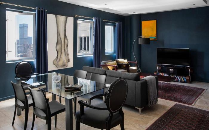 Stylish & Luxurious Unit 1602, The Franklin Jhb