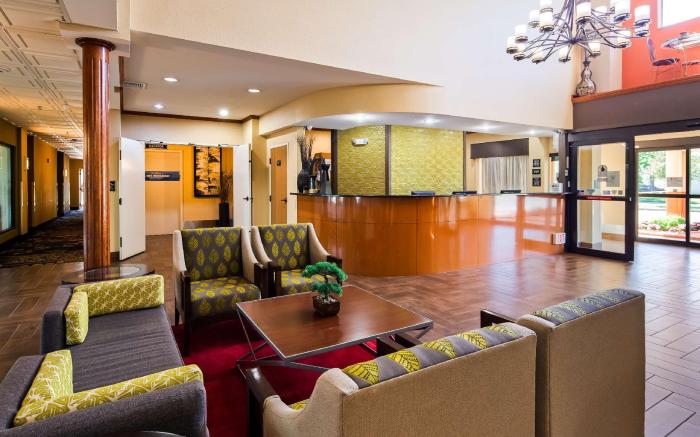 Spark by Hilton Merrillville
