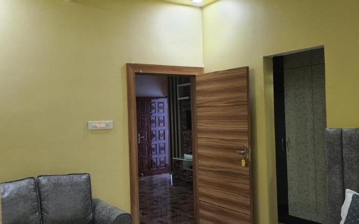 Shree Nanda  Guest House 