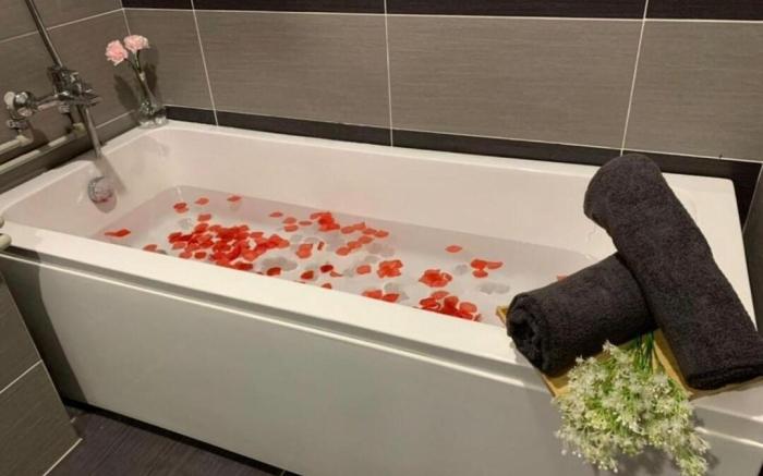 B20 KSL D'Esp|4 pax||CITY VIEW +Bathtub+Netflix