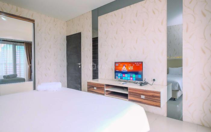 ModernHomey 1BR Tamansari Semanggi Apt By Travelio